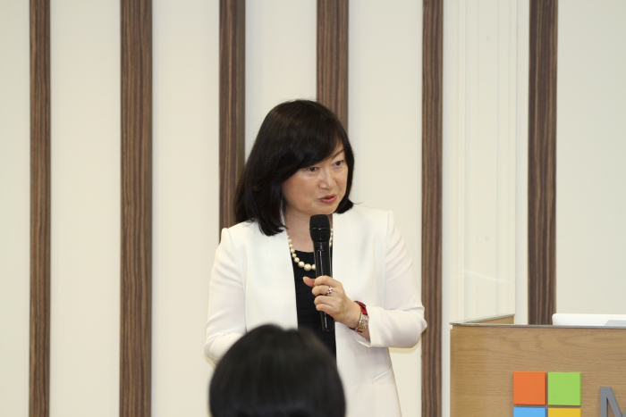 omotenashi nippon OMOTENASHI NIPPON おもてなし おもてなし日本 おもてなしニッポン omotenashi woman challenge2014 OMOTENASHI Woman Challenge2014 おもてなしウーマンチャレンジ 女性リーダー キックオフ 日本マイクロソフト株式会社 執行役 デベロッパー エクスペリエンス&エバンジェリズム統括本部長 伊藤かつら氏